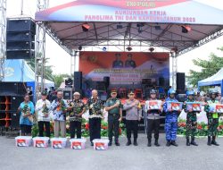 Wujudkan Pemilu Damai, Panglima TNI dan Kapolri Gelar Kegiatan Bhakti Sosial dan Bhakti Kesehatan