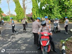 Cegah Pelanggaran Penggunaan Knalpol Brong Oleh Personel, Propam Polres Lampung Utara Gelar Razia